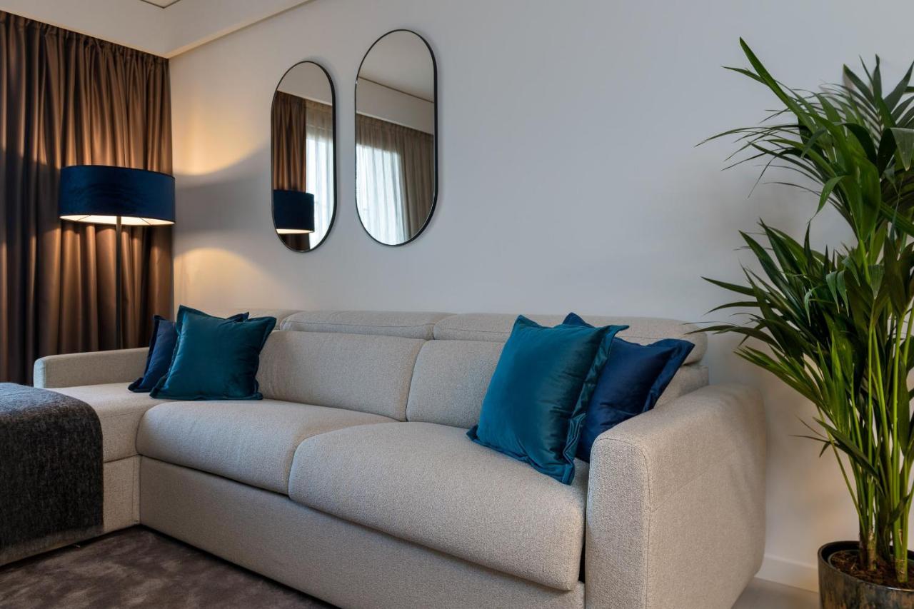 We Me Suite Hotel Riccione Exterior photo