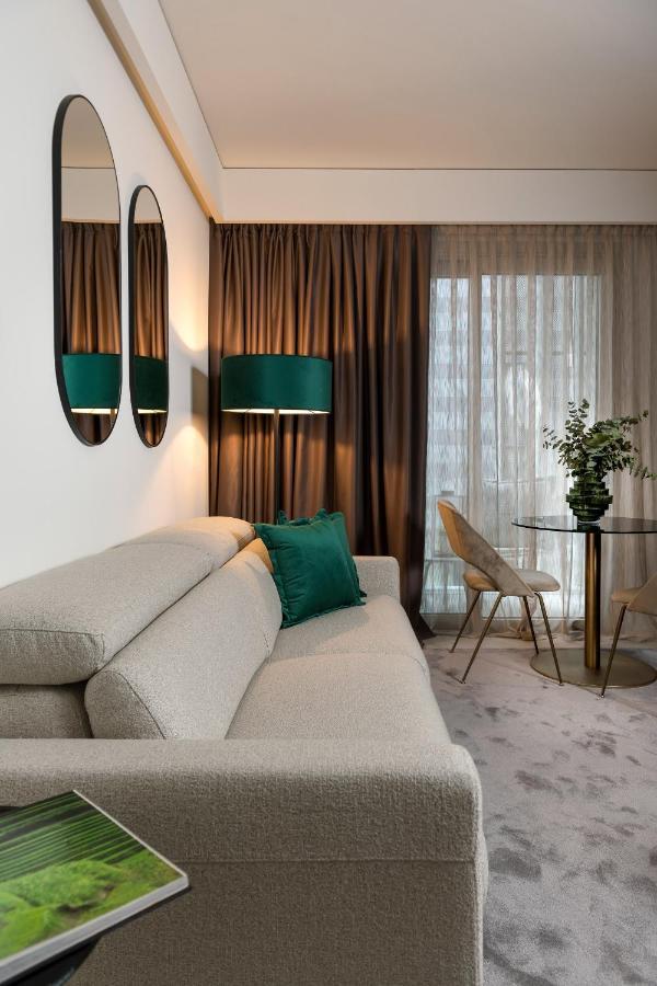 We Me Suite Hotel Riccione Exterior photo