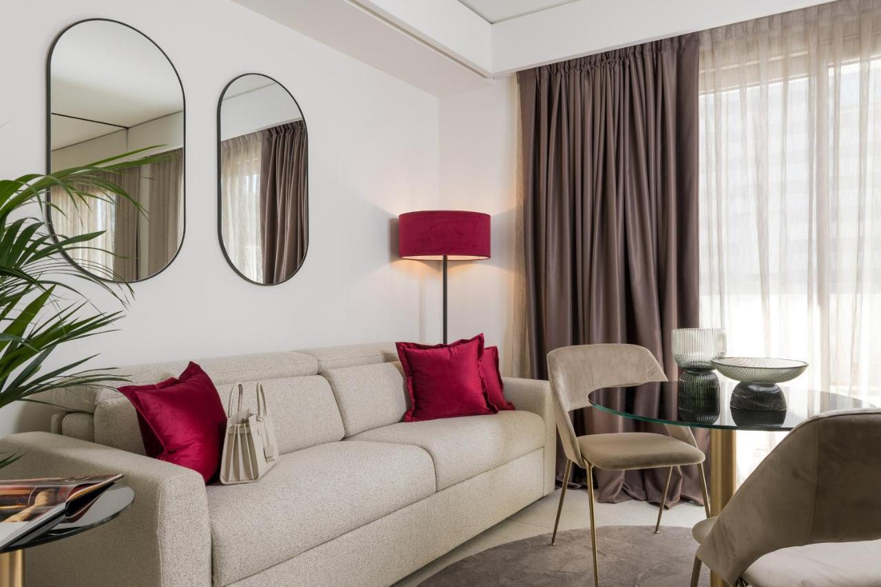 We Me Suite Hotel Riccione Exterior photo